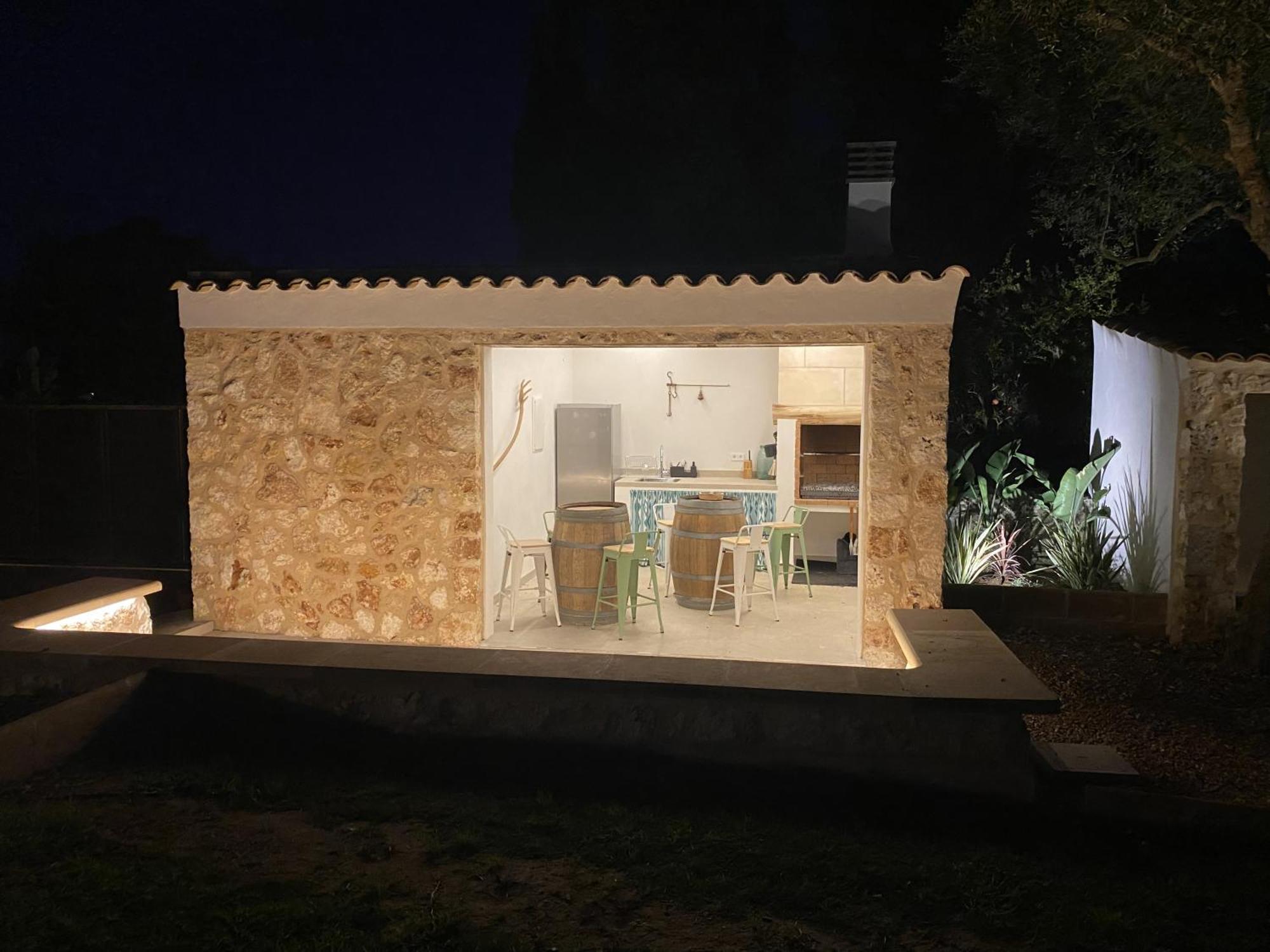 Es Mirador De Vernissa Jacuzzi Sauna Y Piscina Santa Margalida Εξωτερικό φωτογραφία